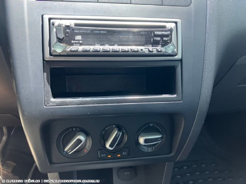 Volkswagen FOX TREND 1.6 2010/2011